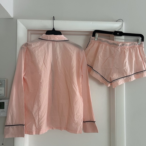 Victoria’s Secret: PJ Set - Picture 3 of 4